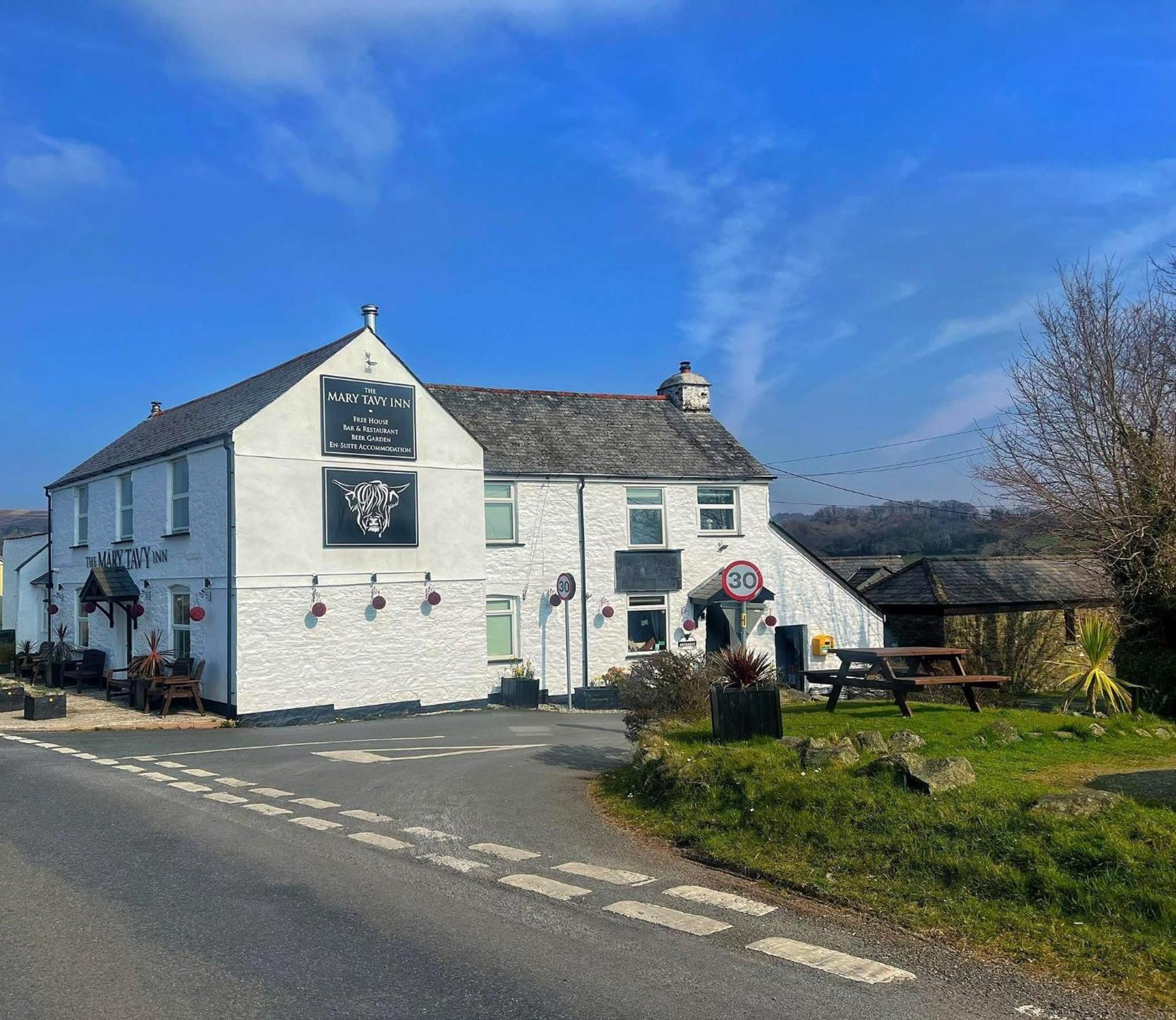 The Mary Tavy Inn Marytavy Buitenkant foto
