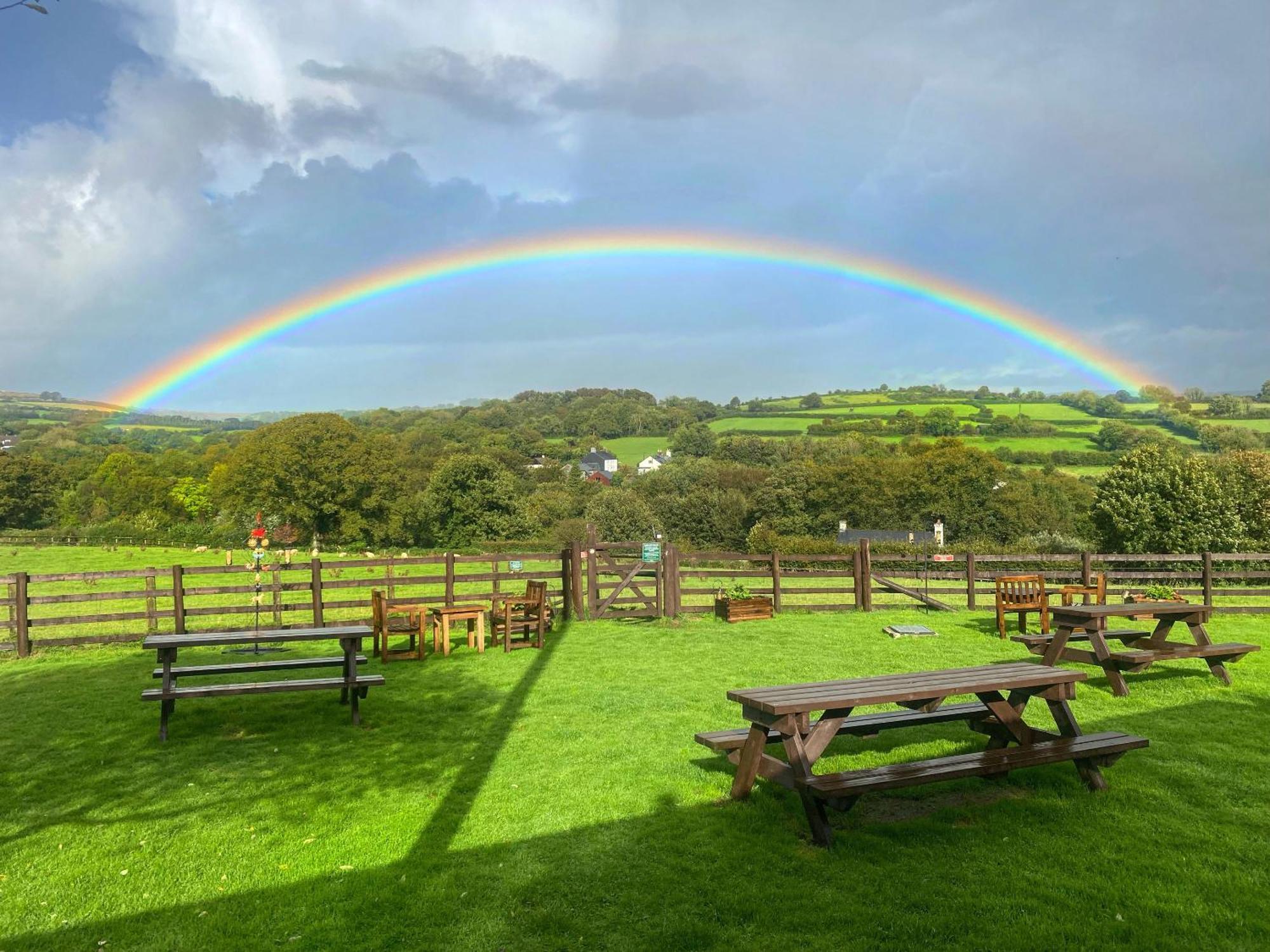The Mary Tavy Inn Marytavy Buitenkant foto