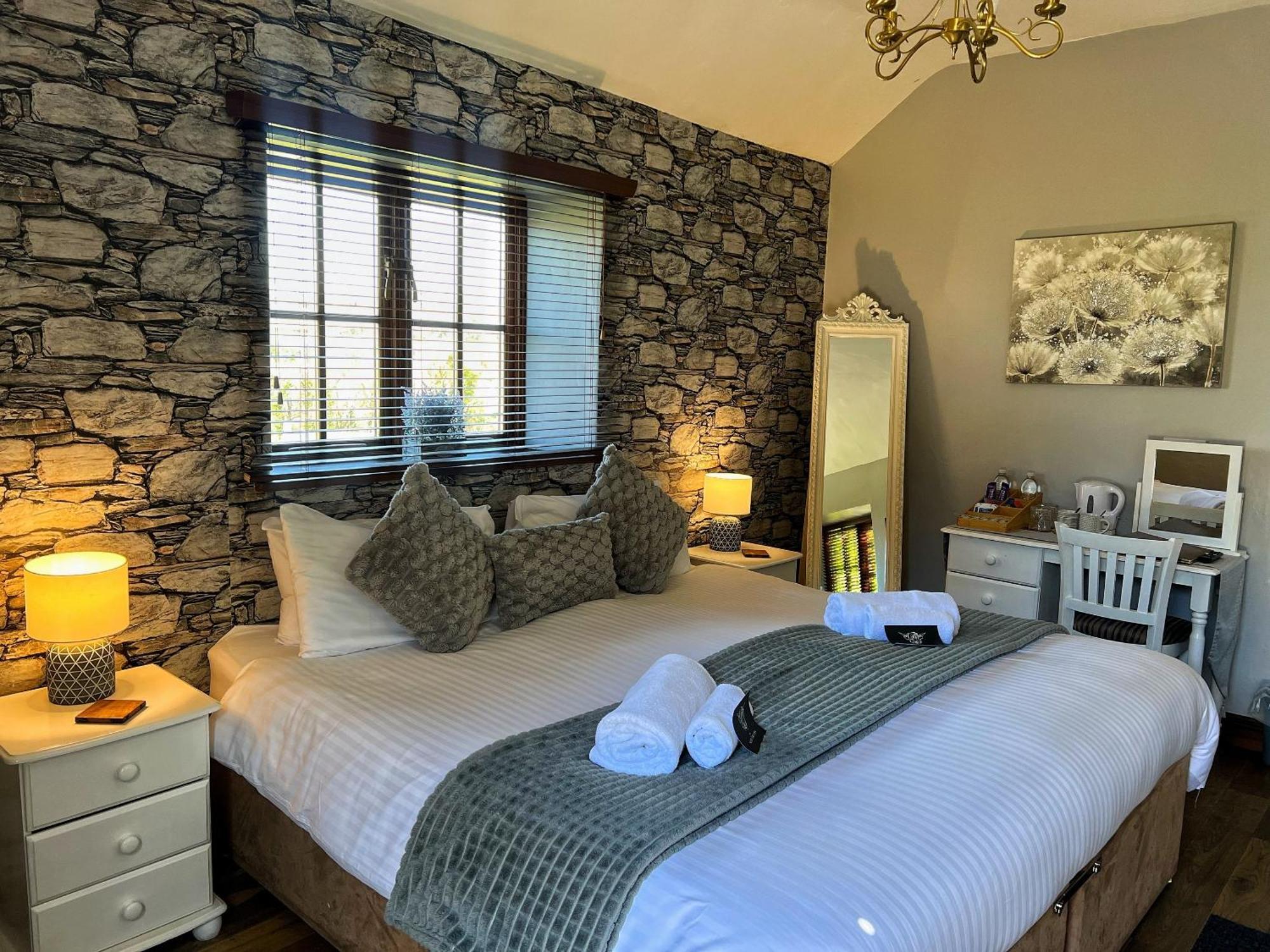 The Mary Tavy Inn Marytavy Buitenkant foto